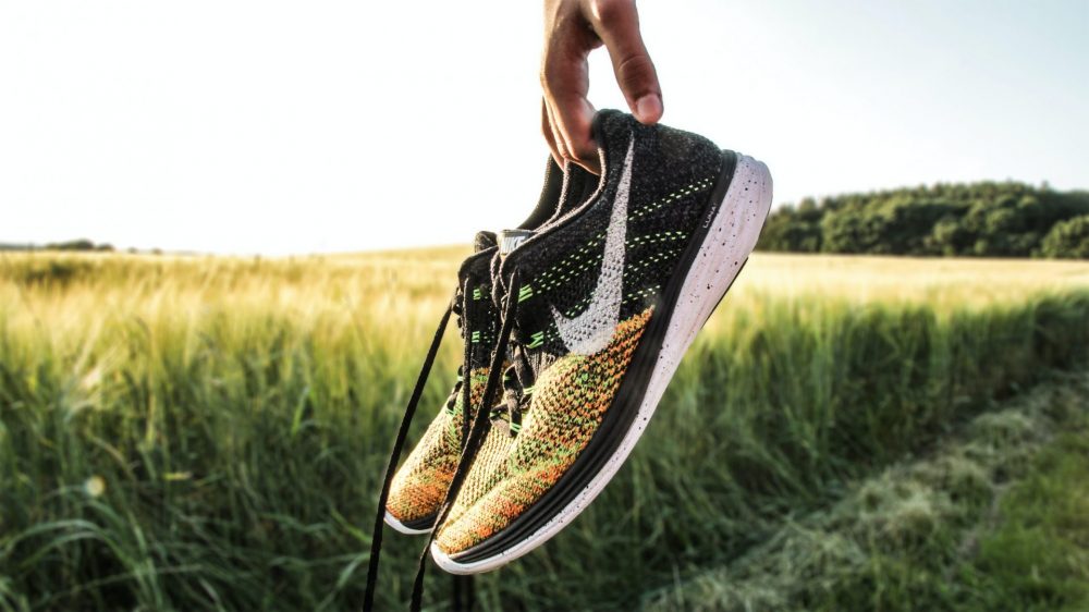 attrezzatura per correre scarpe